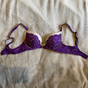 32A Victoria Secret Purple Lace Push Up Bra